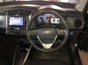 Toyota Fielder Hybrid EX Black 2021