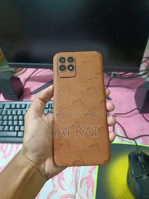 Realme 8 i (Used)