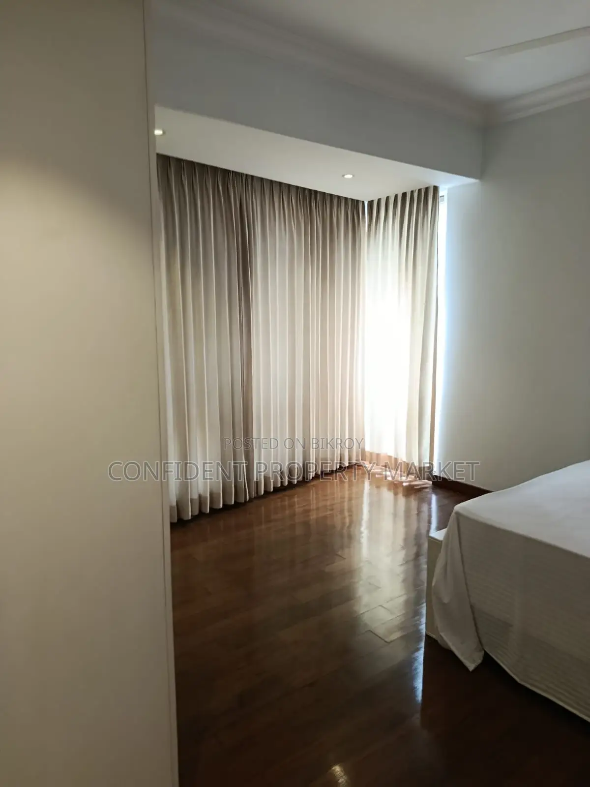 Flat For Rent In Baridhara D/Z