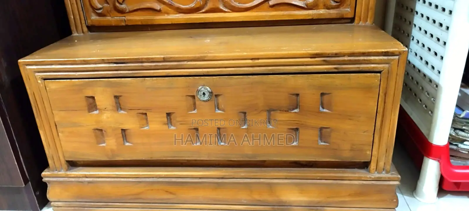 Dressing Table