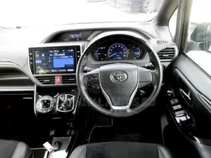Toyota Esquire GI PREMIUM HYBRID 2021