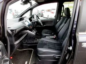 Toyota Esquire GI PREMIUM HYBRID 2021