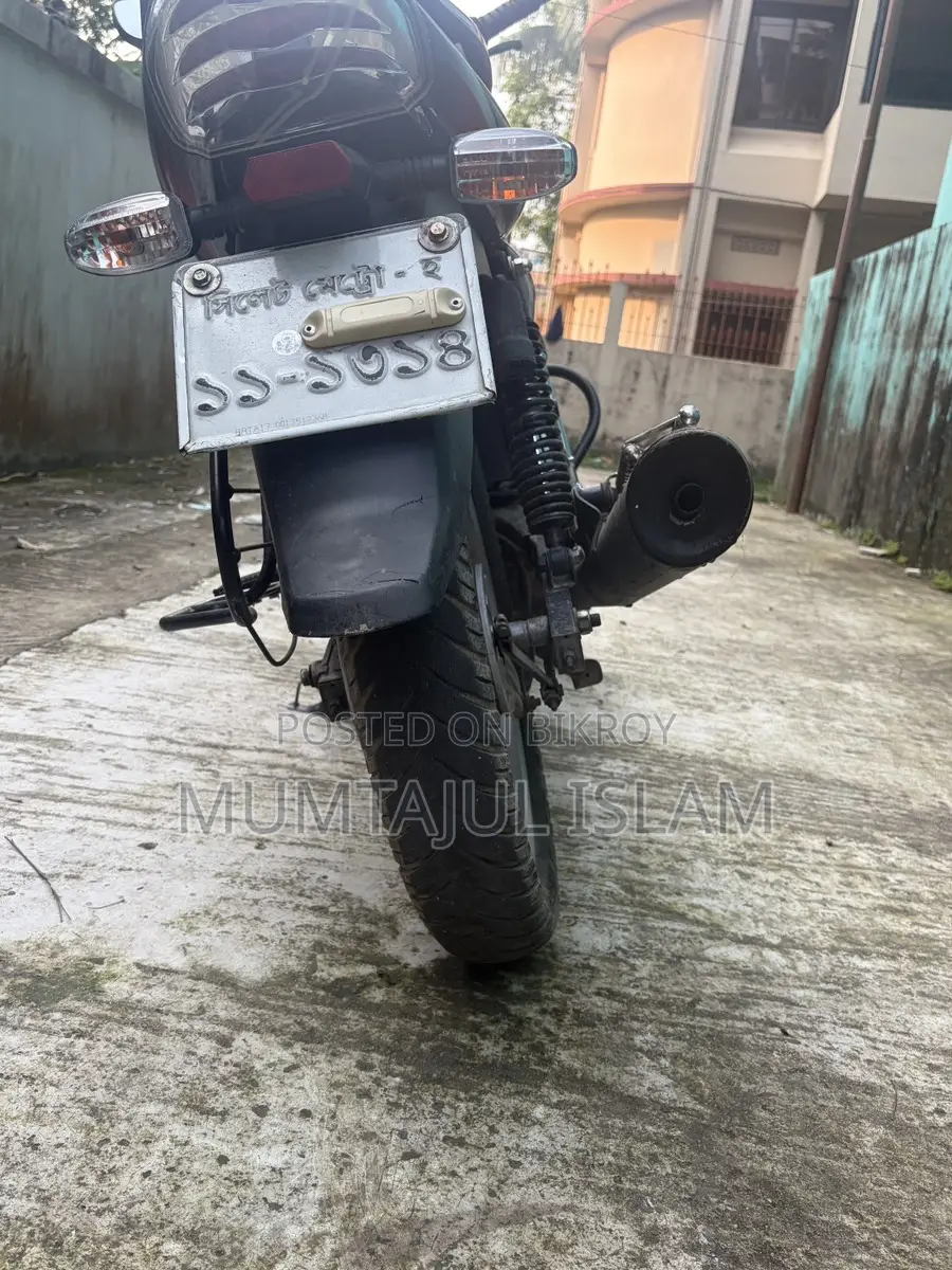Bajaj Discover 125 . 2017