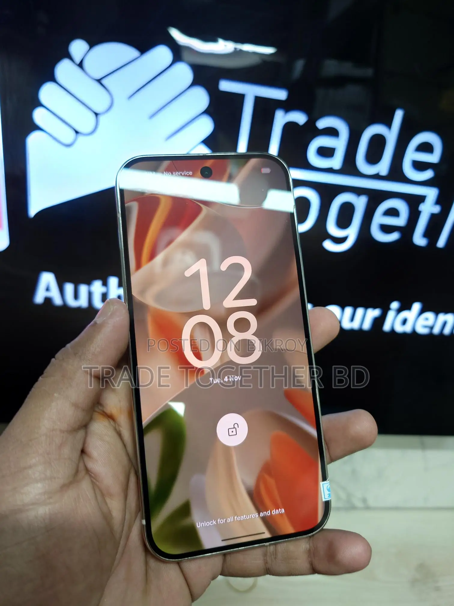 Google Pixel 8 (Used)