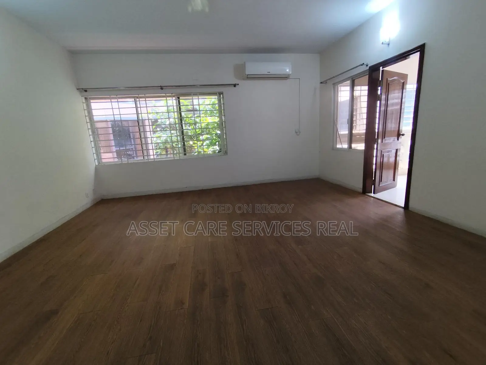 Un-Furnished 3Bed Exclusive Apartment Rent Baridhara Diplomatic Zone