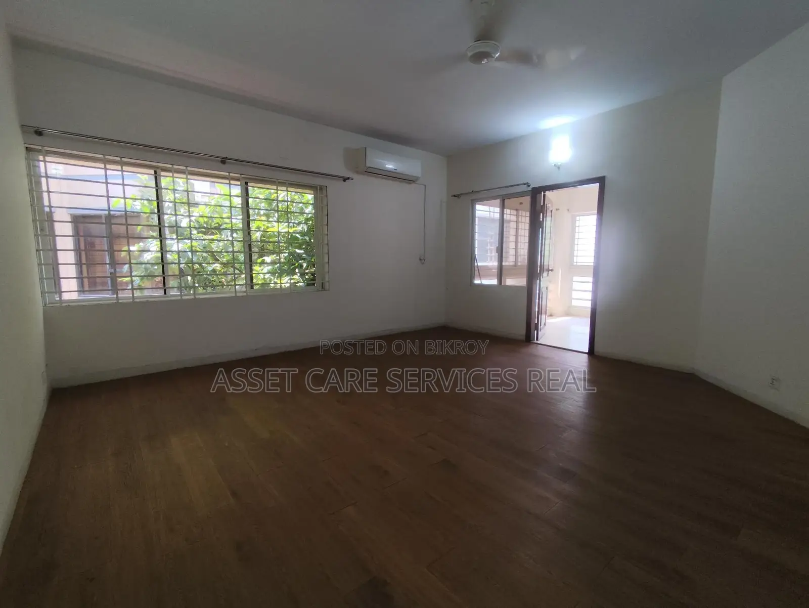 Un-Furnished 3Bed Exclusive Apartment Rent Baridhara Diplomatic Zone