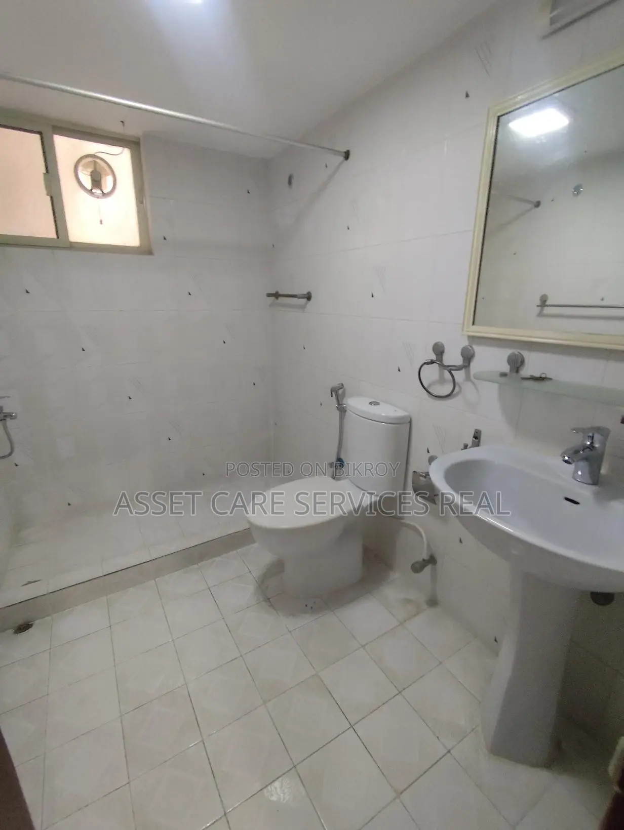 Un-Furnished 3Bed Exclusive Apartment Rent Baridhara Diplomatic Zone