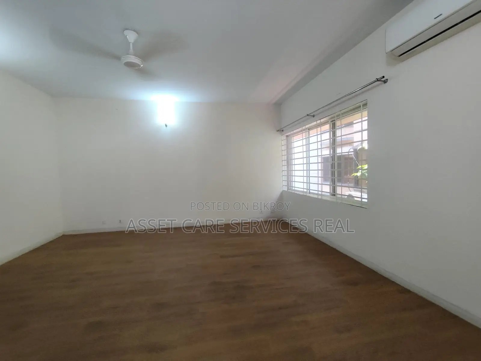Un-Furnished 3Bed Exclusive Apartment Rent Baridhara Diplomatic Zone