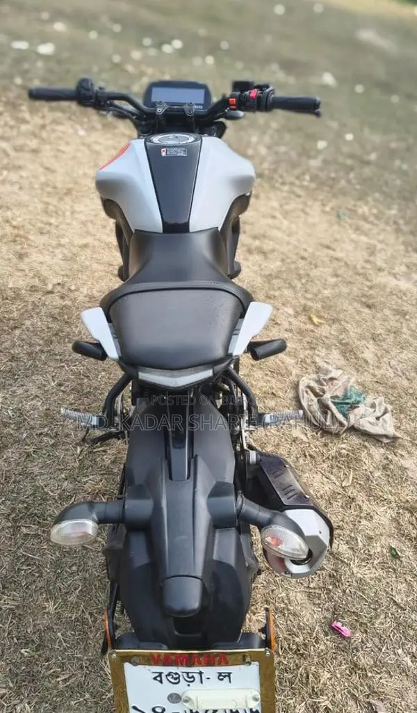 Yamaha MT 15 2022