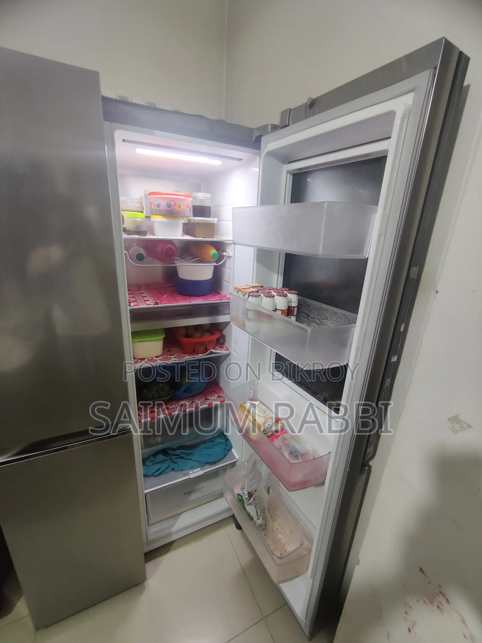Refrigerator