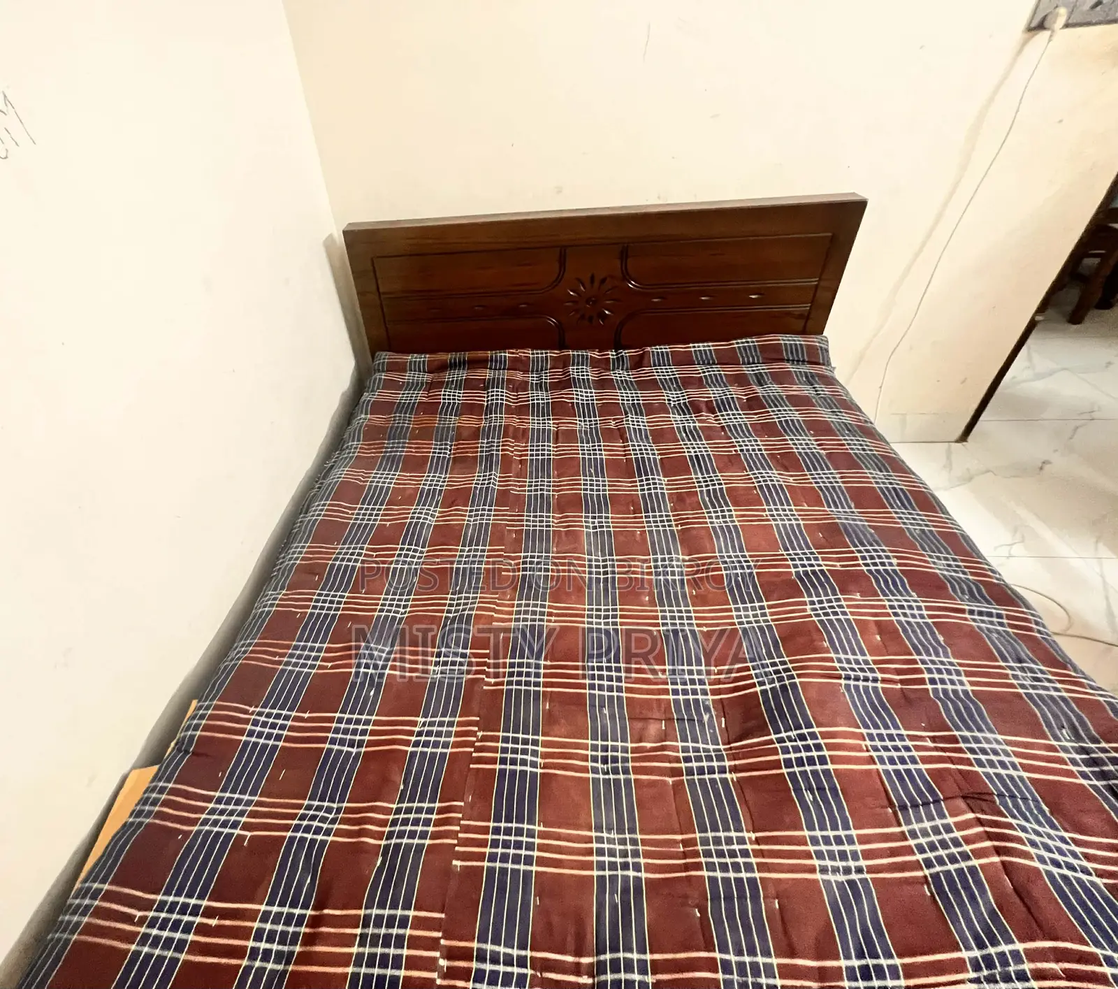 Double Bed with Mattress and Quilt