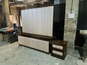 Bed + Side Box