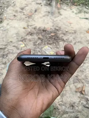Apple iPhone 11 (Used)