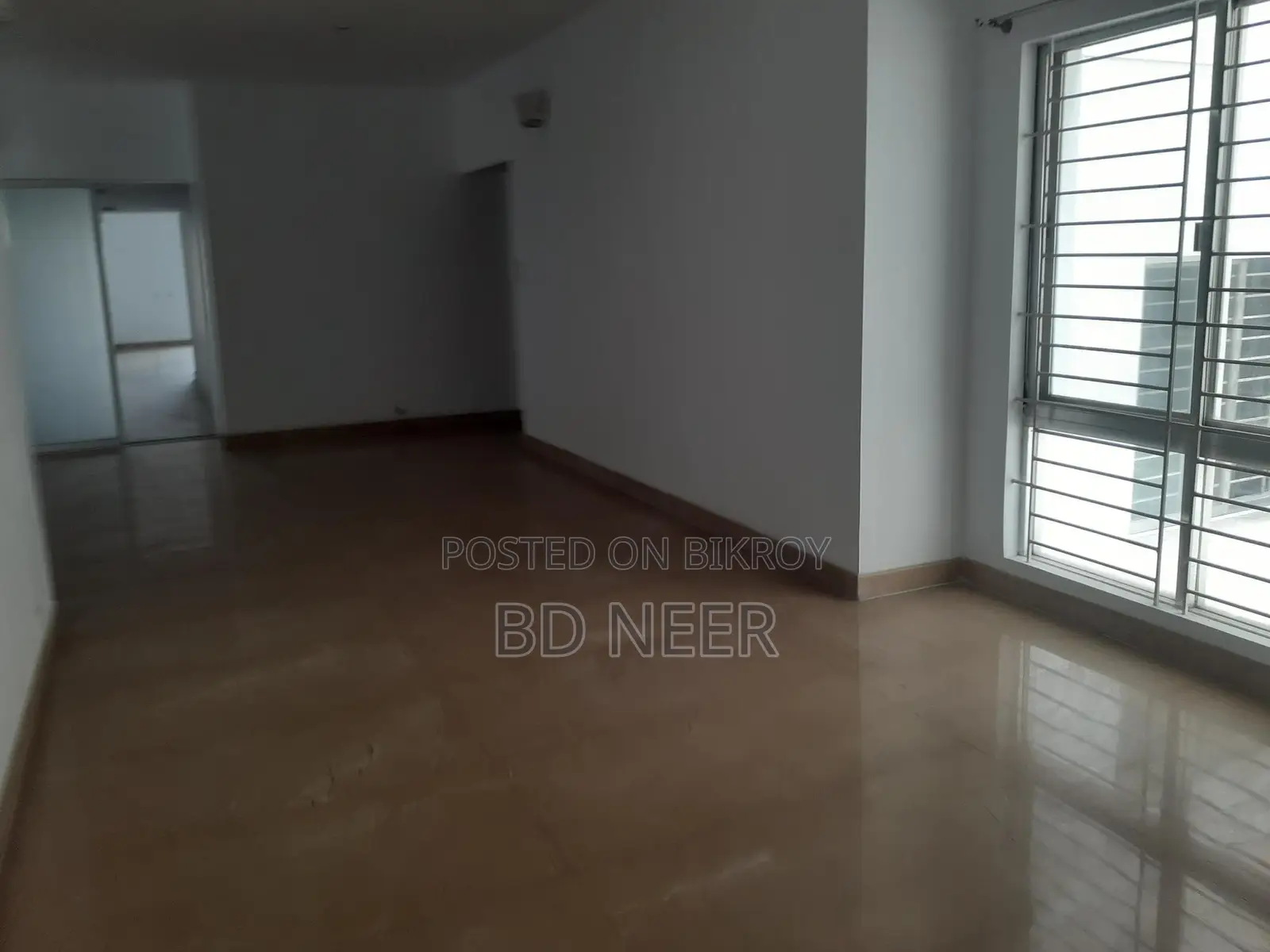 গুলশান-২ এ ৪-বেডরুম ও ২ কার পার্কিং অ্যাপার্টমেন্ট ভাড়া