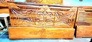 ৬/৭ ফিট সেমি বক্স খাট