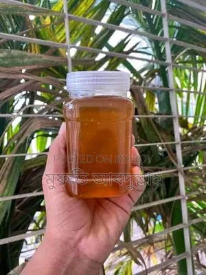প্রাকৃতিক চাকের মধু