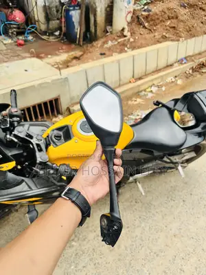 GSXR Locking Glass Left Side 1 Piece