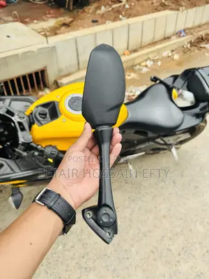 GSXR Locking Glass Left Side 1 Piece