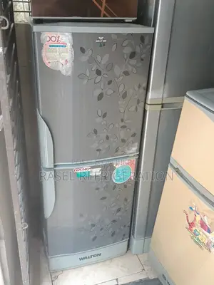 নতুনের মতো একটি 14 CFT walton ফিরিজ বিক্রি করা হবে