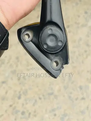 GSXR Locking Glass Left Side 1 Piece
