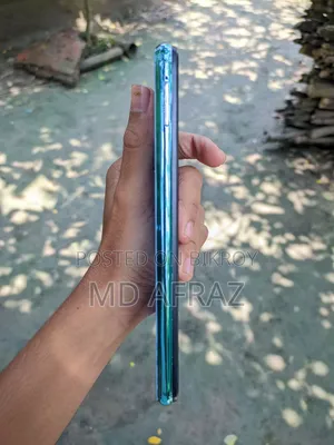 Vivo Y11 32 GB Blue