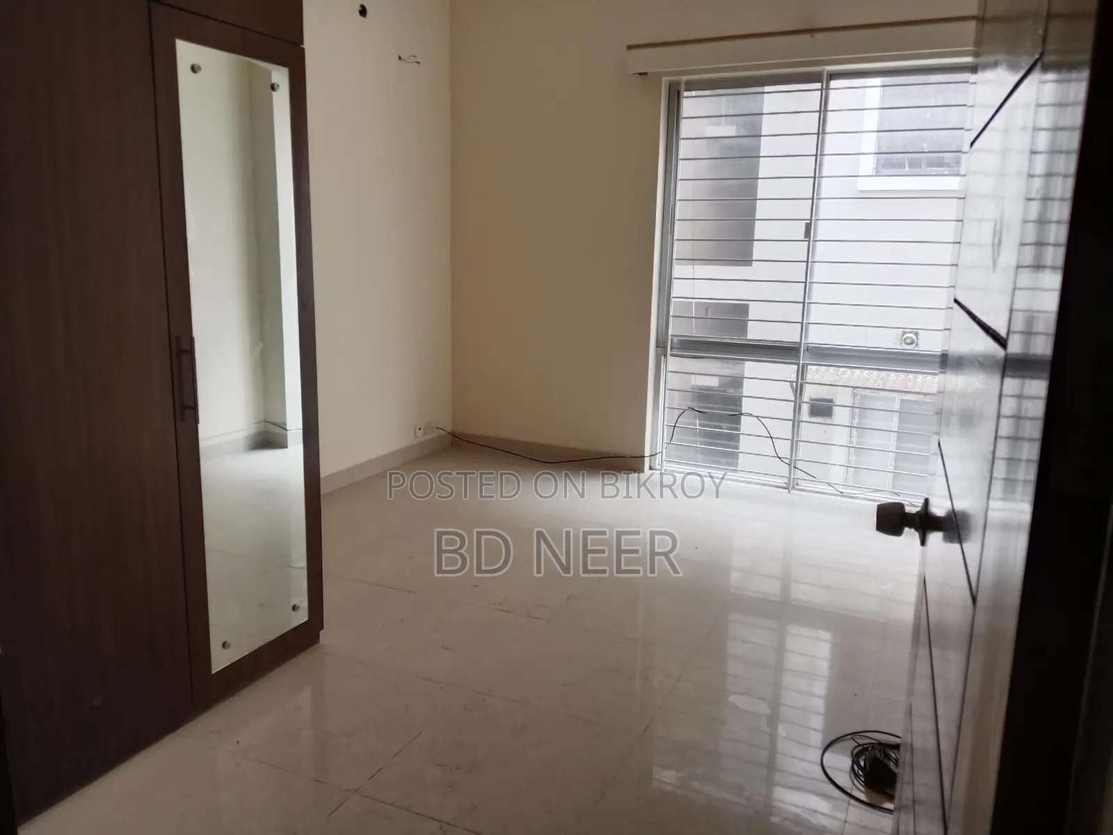 Good Looking 4000 Sq Ft 4 Bed room apt rent in Gulshan