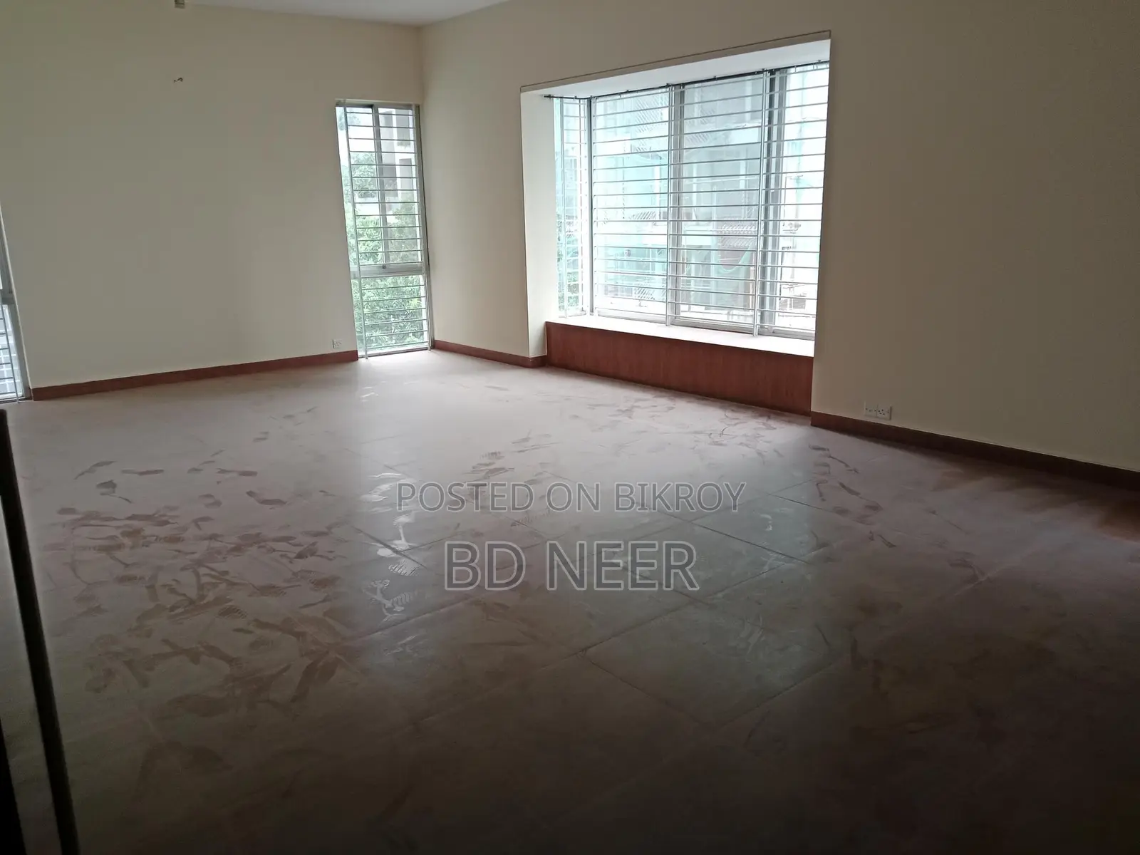 Good Looking 4000 Sq Ft 4 Bed room apt rent in Gulshan