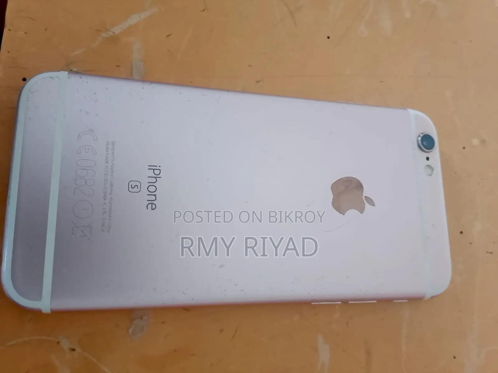 Apple iPhone 6s 64 GB Rose Gold