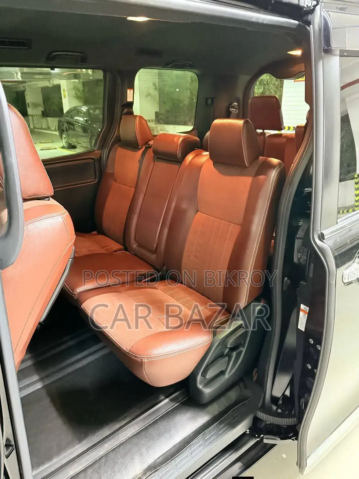 Toyota Esquire 2018 Black
