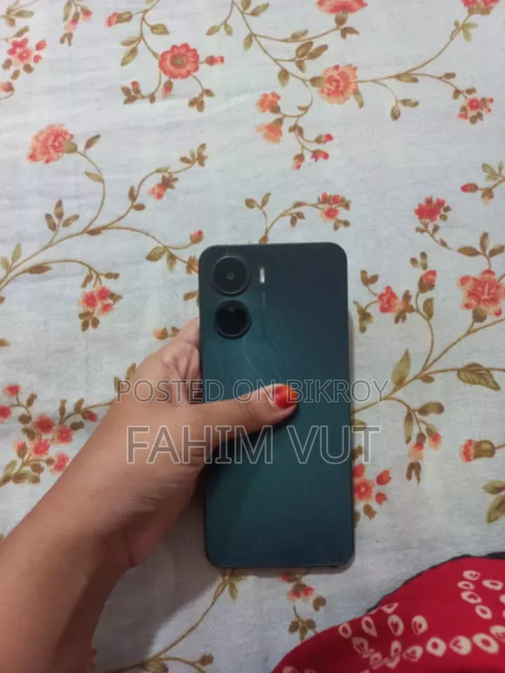 Vivo Y16 64 GB Black