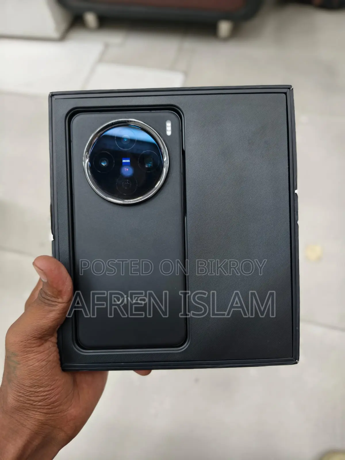 Vivo X200 (Used)