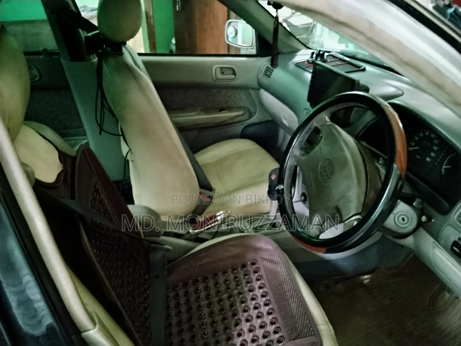 Toyota Corolla Sedan 1997 Off white