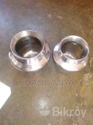 ২ টি পানির লুটা