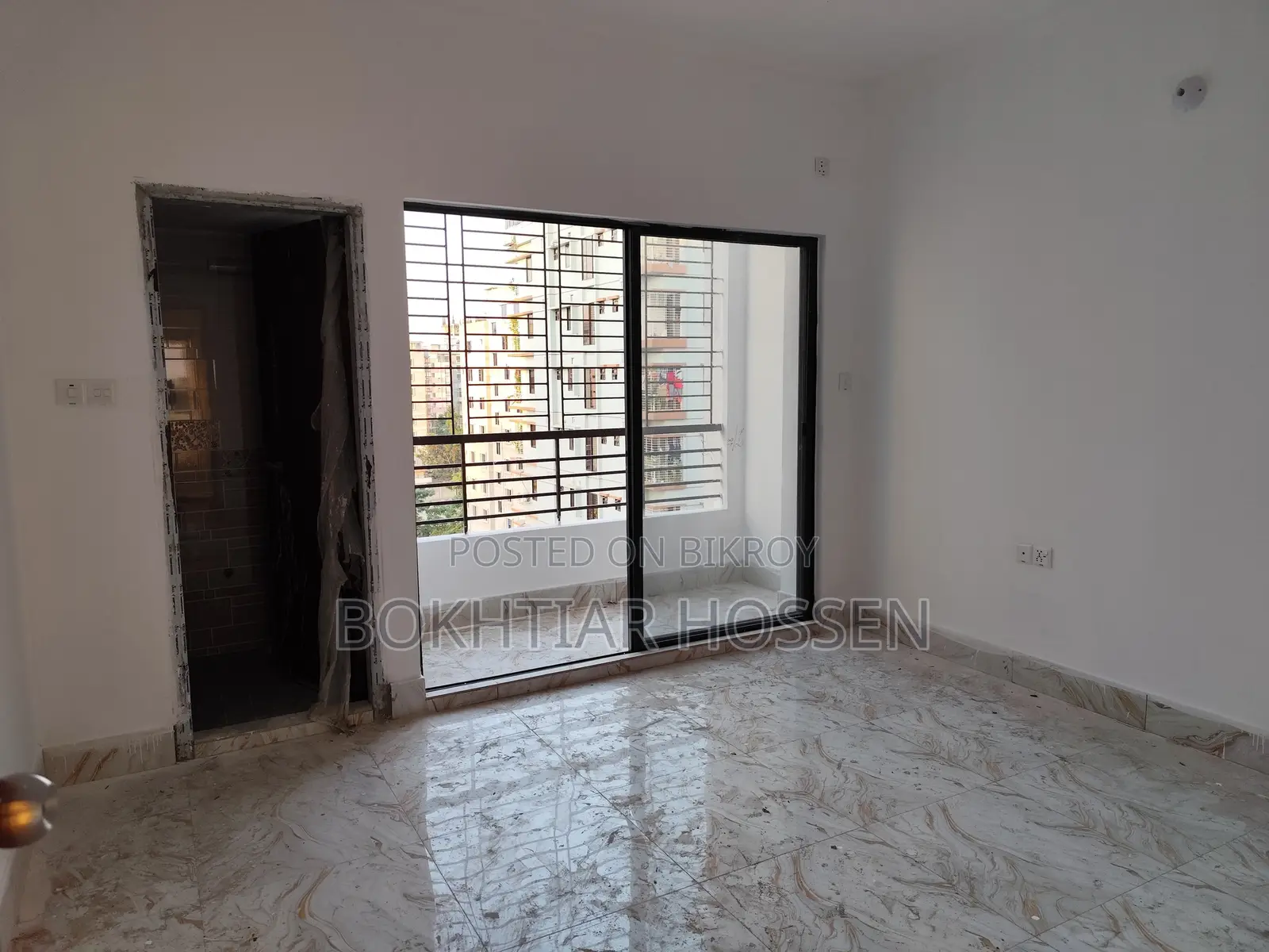 Urgent Sale: New Flat