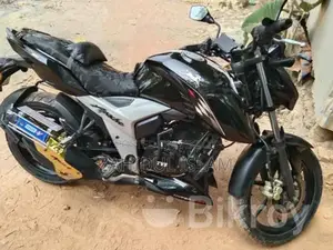 TVS Apache 160 4V 2021 Black