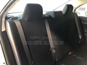 Toyota Axio Hybrid 2021
