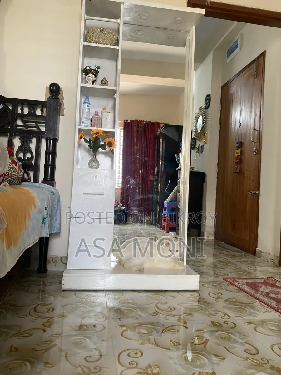 Dressing Table for sale