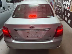 Toyota Axio EX Hybrid 2020