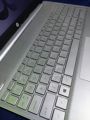 Laptop HP 16GB AMD Ryzen 5 SSD 512GB