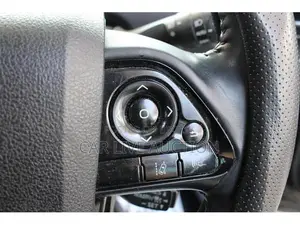 Toyota Prius Hybrid Prime 2021