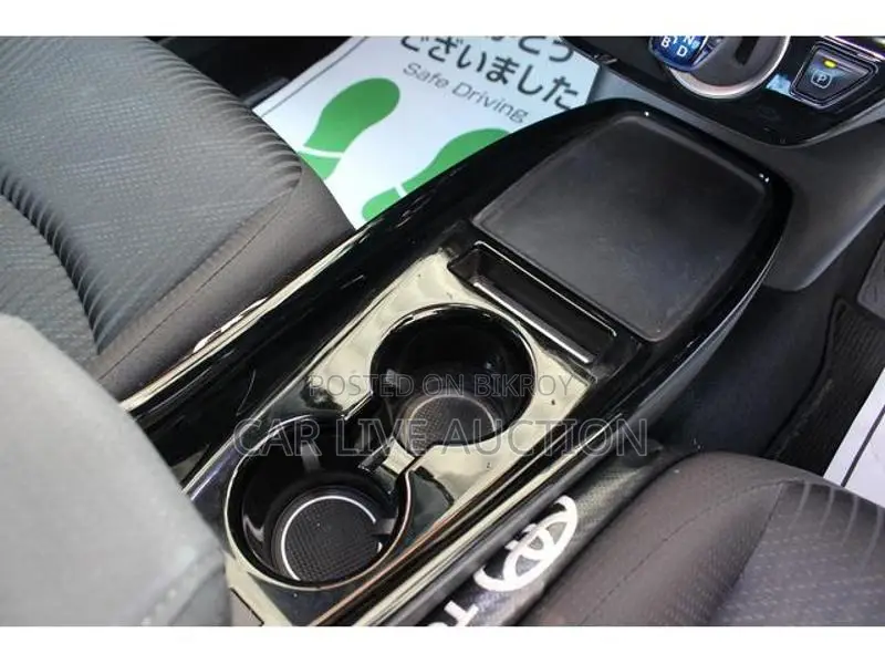Toyota Prius Hybrid Prime 2021
