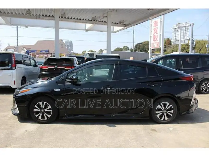 Toyota Prius Hybrid Prime 2021