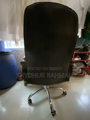 টেবিল ও অফিস চেয়ার বিক্রয় হবে