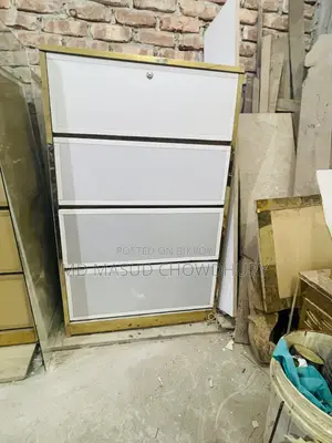 Single Wardrobe