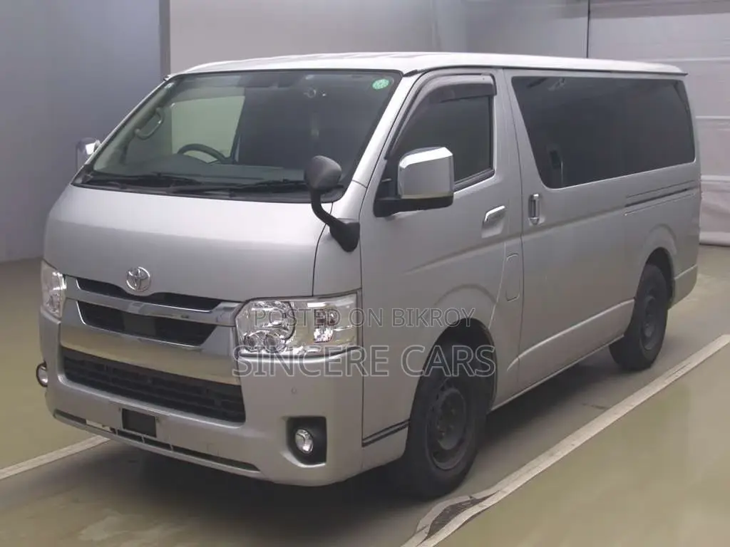 Toyota Hiace SUPER GL PUSH LED 2021
