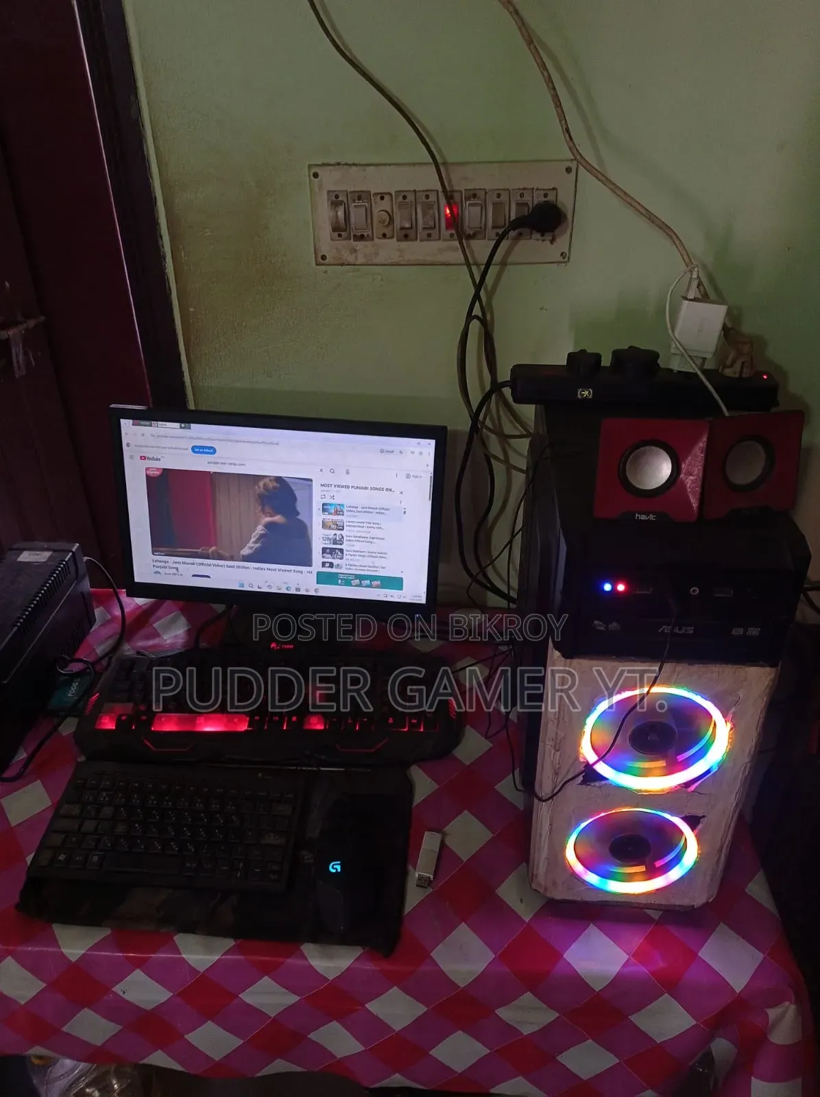 Desktop Computer 8GB AMD Ryzen 3 SSD 1T