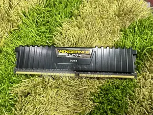 Corsair Vengeance LPX 16GB DDR4 DRAM 3200MHz RAM