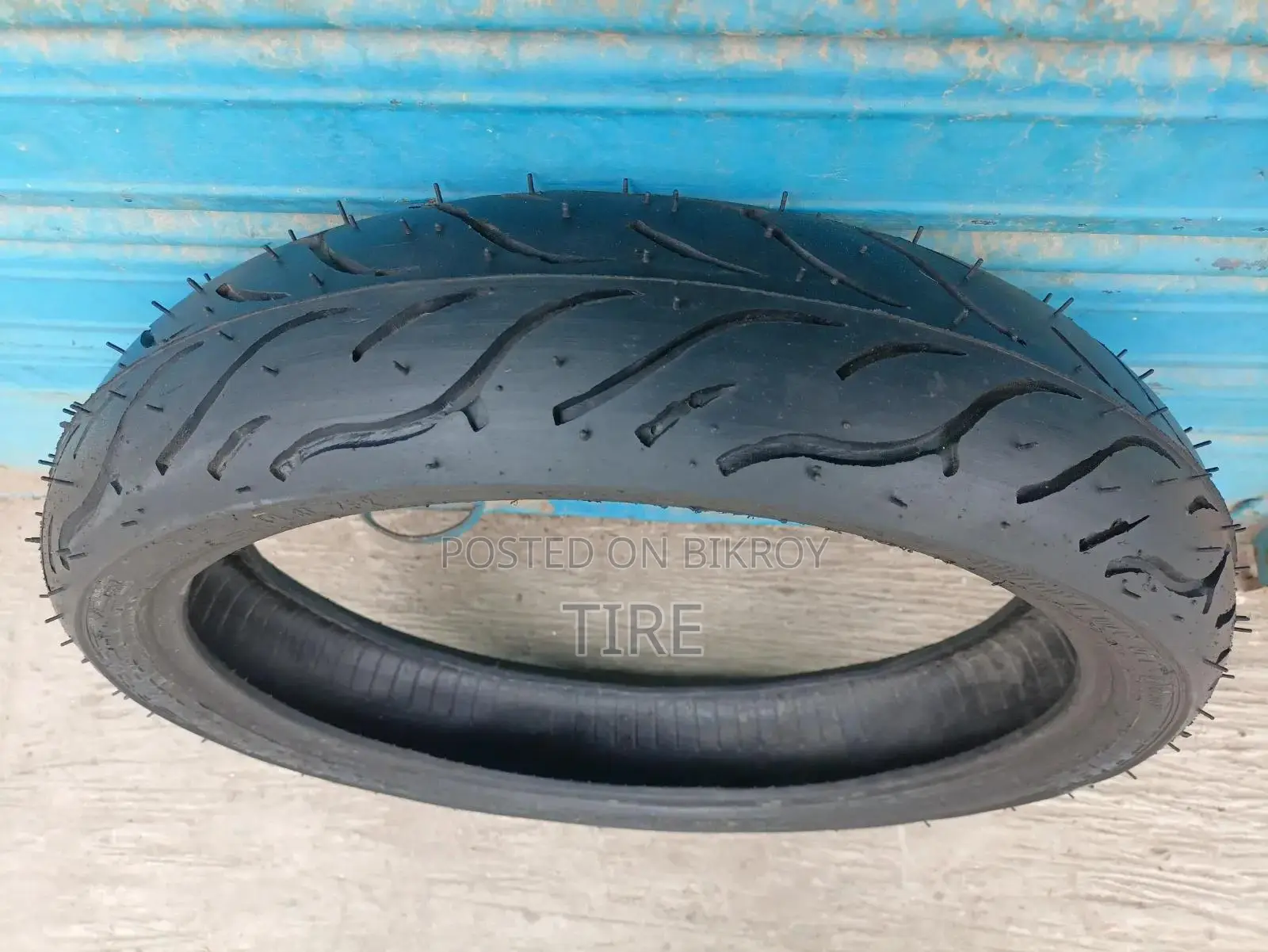 Retreading Tyre (100/80-17)