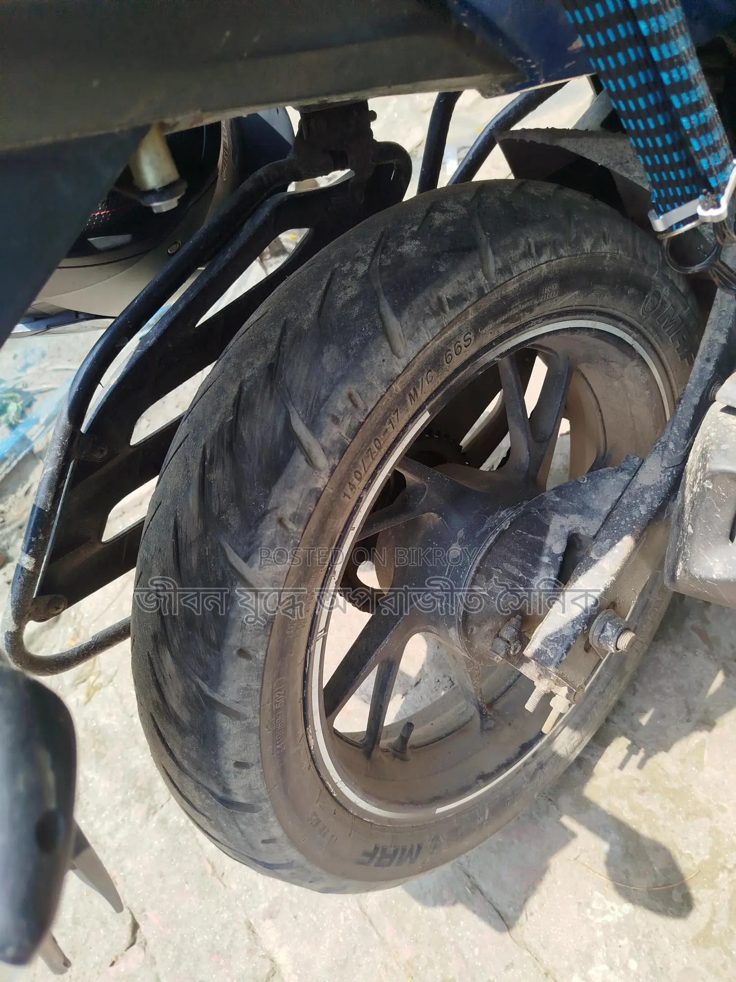 Honda Hornet V1 2018