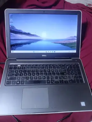 Laptop Dell Inspiron 15 5576 12GB Intel Core I3 SSD 256GB